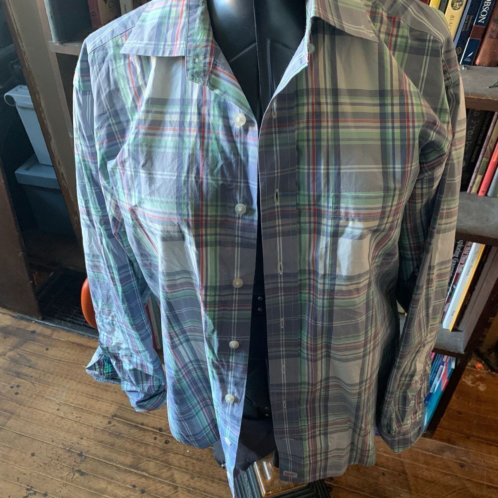 Vineyard Vines pink green,and denim blue plaid M business casual button down shi